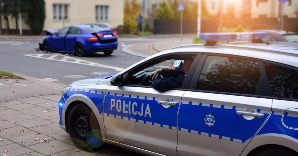 Podziękowania dla dzielnicowego Policji Warszawa VI z rąk zadowolonej mieszkanki